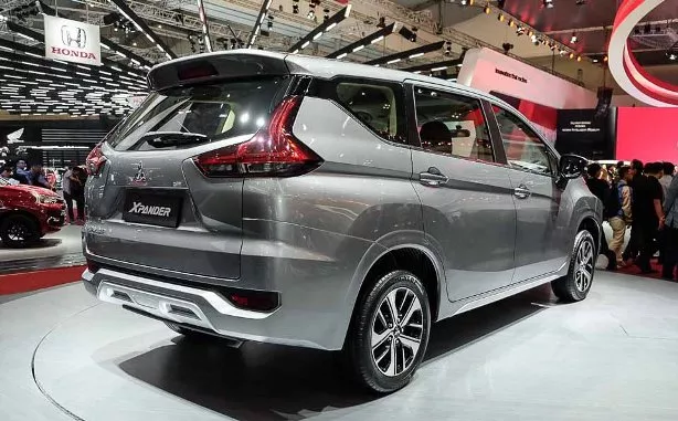 A silver Mitsubishi Xpander rear view