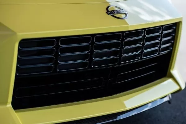 Nissan Z Proto grille