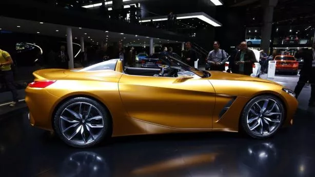 BMW Z4 2019 Concept side view
