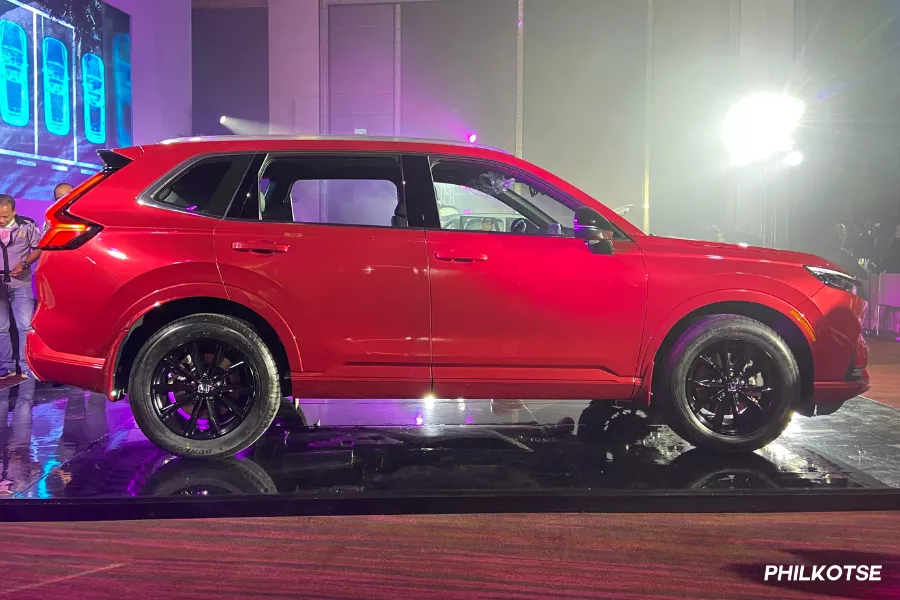 2024 CR-V side profile 2024 CR-V side profile