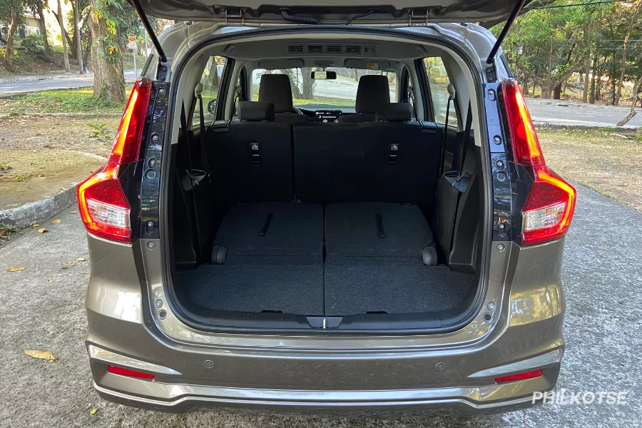 A picture of the rear of the Suzuki Ertiga Hybrid GLX