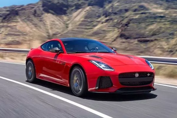 2020-jaguar-f-type-on-the-road