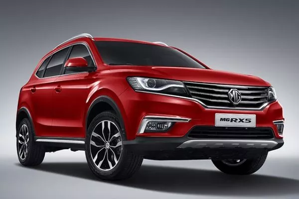 A picture of the front of a MG RX5.