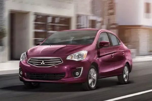 2020-mitsubishi-mirage-on-the-road