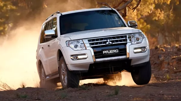 2020 Mitsubishi Pajero on the road