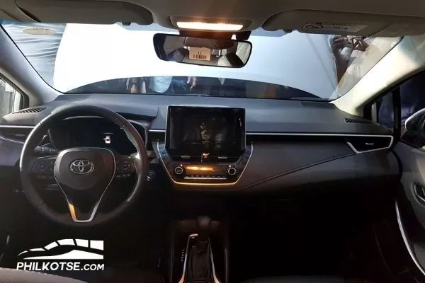 A picture of the Toyota Corolla Altis Hybrid's interior.