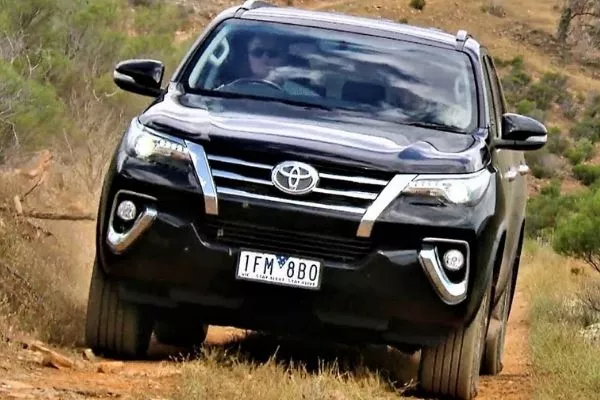 2020 Toyota Fortuner