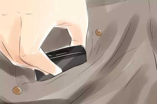 Get off the car, find a safe place to stand and call for rescue call for rescue