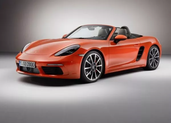 New 718 Boxster also contributed to the growth of Porsche in 2016. New 718 Boxster