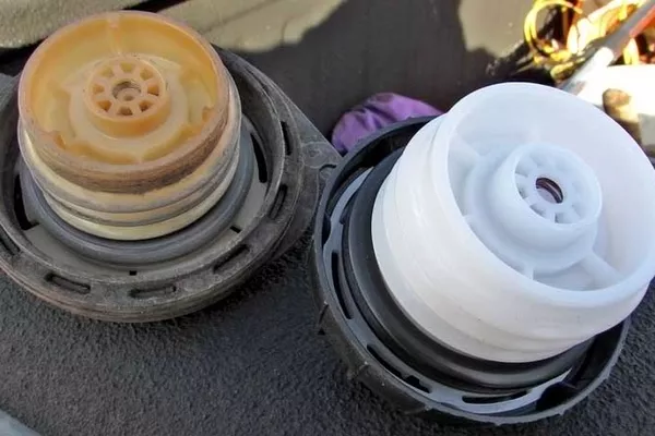 damaged gas tank seal