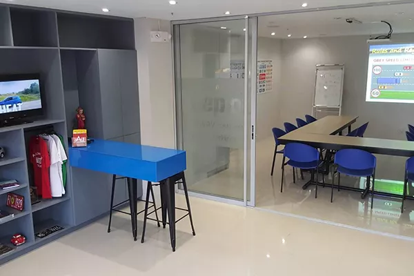 A picture of one of A-1's branches