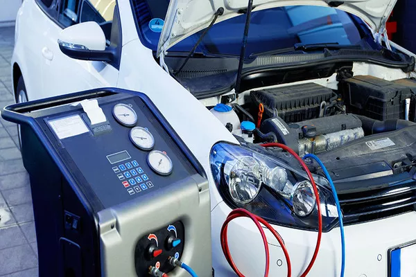 Yearly AC system servicing ensures that all of the components are functioning and working properly. AC system servicing