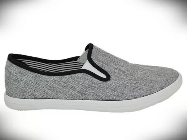 These are made out of canvas and rubber and designed with simplicity in mind Advan Streak