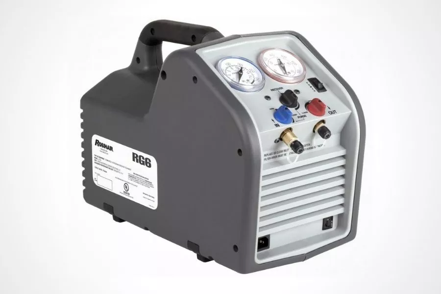 A portable refrigerant recovery machine