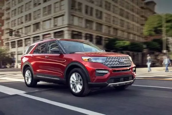 A picture of a Ford Explorer