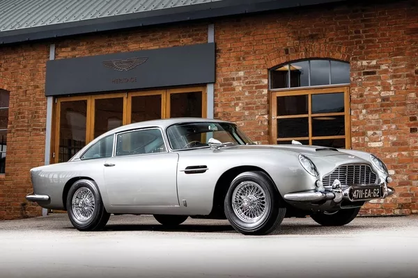 Aston Martin DB5