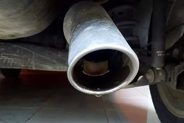 water dripping from the exhaust pipe