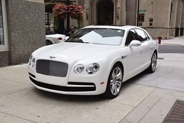 angular front of the Bentley Flying Spur V8