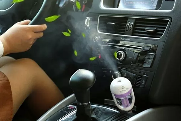 A  functioning electric car air freshener