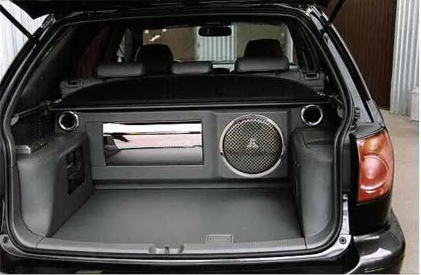 car amplifier
