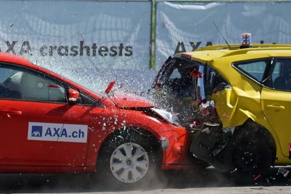 Car collision 