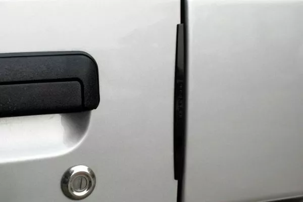 A picture of a car door protector.