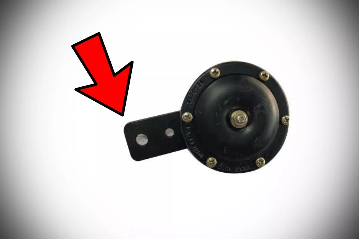 A picture of a car horn