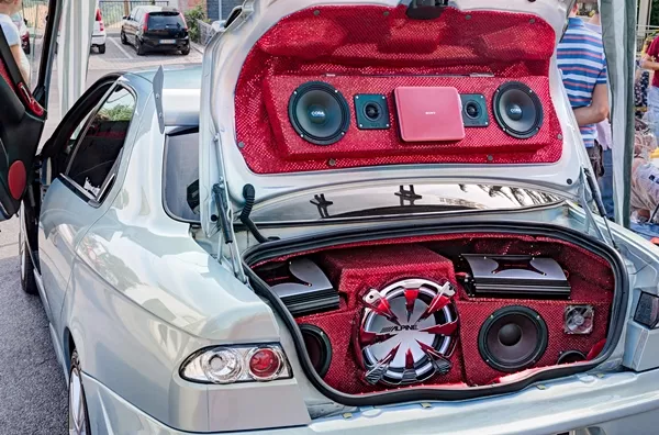 car bass system