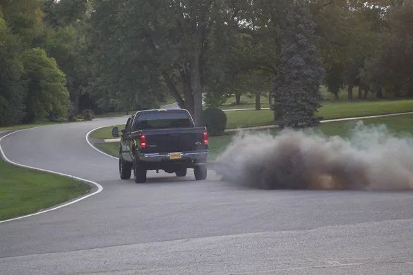 Car sputters while running means faulty fuel pump function