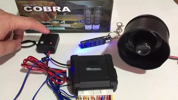 A picture of the Combra Car Alarm Omega kit.