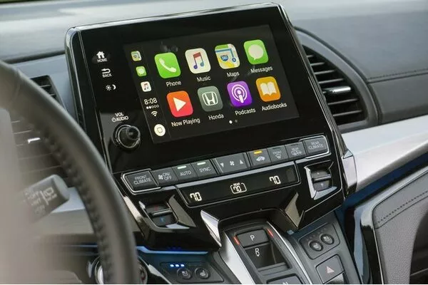 Infotainment systems that support CarPlay are touchscreen ones Infotainment systems