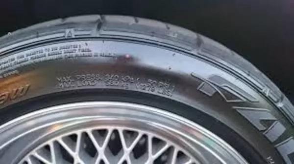 Max PSI on car tire