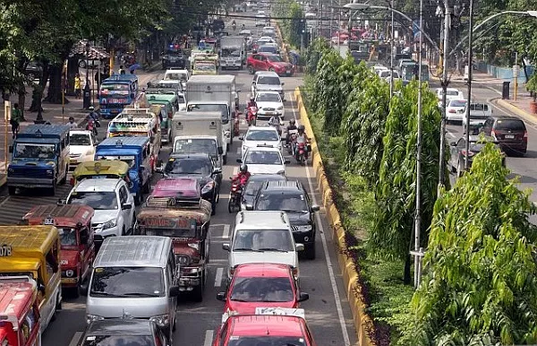 Morning traffic in Cebu A picture of traffic in Cebu City