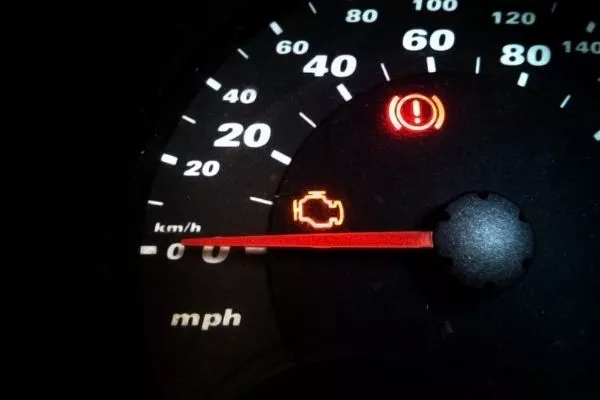 A picture of a check engine light on