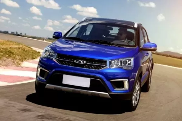 chery-tiggo-2-on-the-road