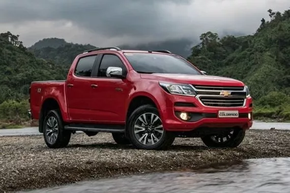 Chevrolet Colorado front view