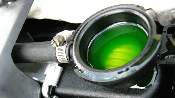 Coolant liquid