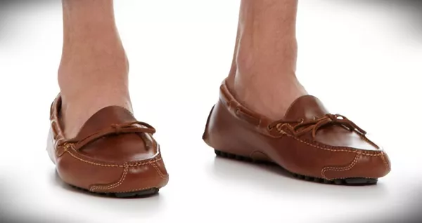 Wear with a white pair of socks for the geniune Senna look. Driving skills not included Cole Haan Men’s Gunnison Driver