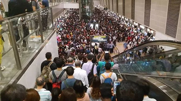 Crowded MRT in the Philippines