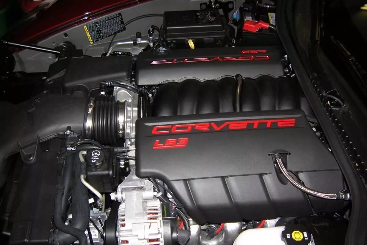 A picture of the LS3 on a Corvette C5