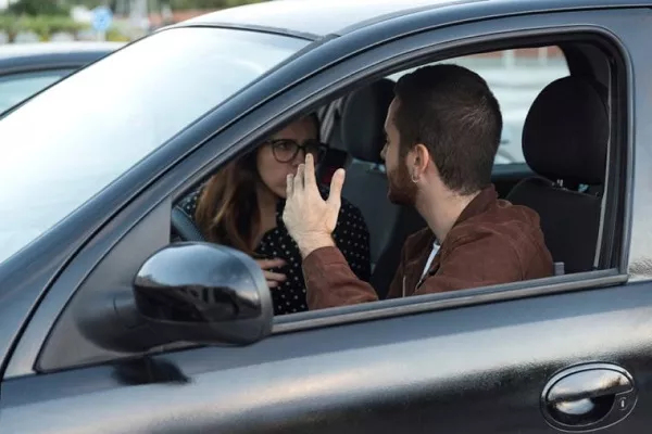 couple in a conversation