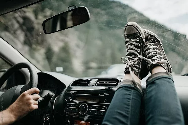 feet on the dashboard