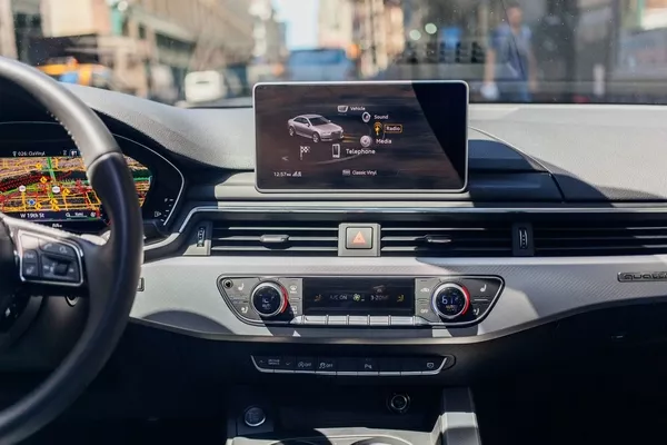 Dash-mounted screens
