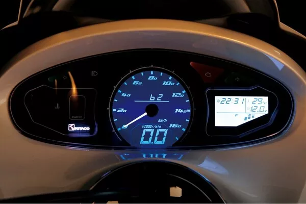 Digital speedometer