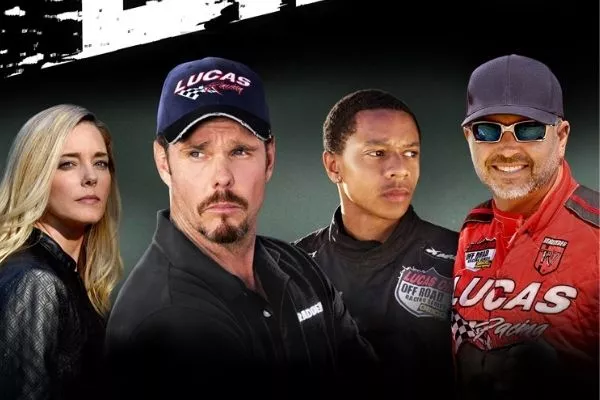 A picture of the Dirt 2017 cast