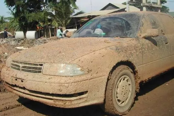If your car looks like this, time to whip out everything you got! A very dirty car