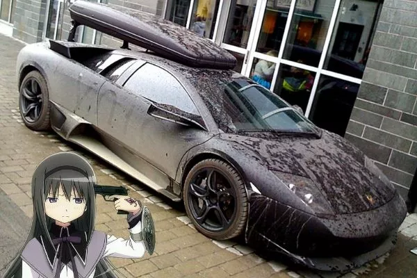 A picture of Homura embarrassed of her dirty Gallardo