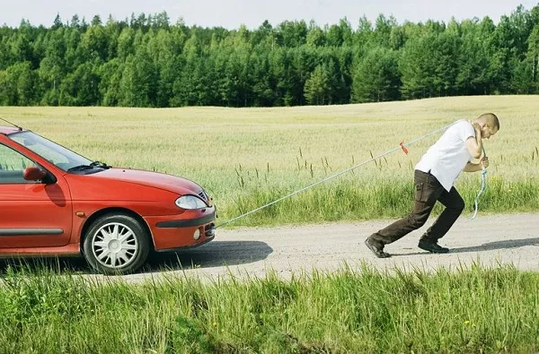 DIY car repair tip_dead battery