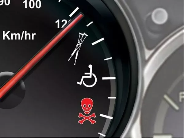 Driving at night tips_keep constant speed