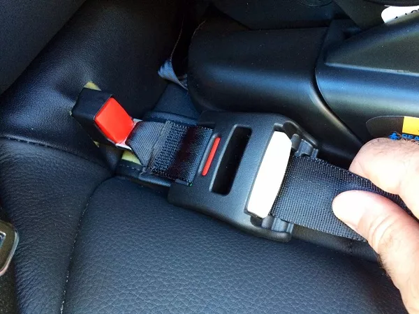 use isofix mount for car seat